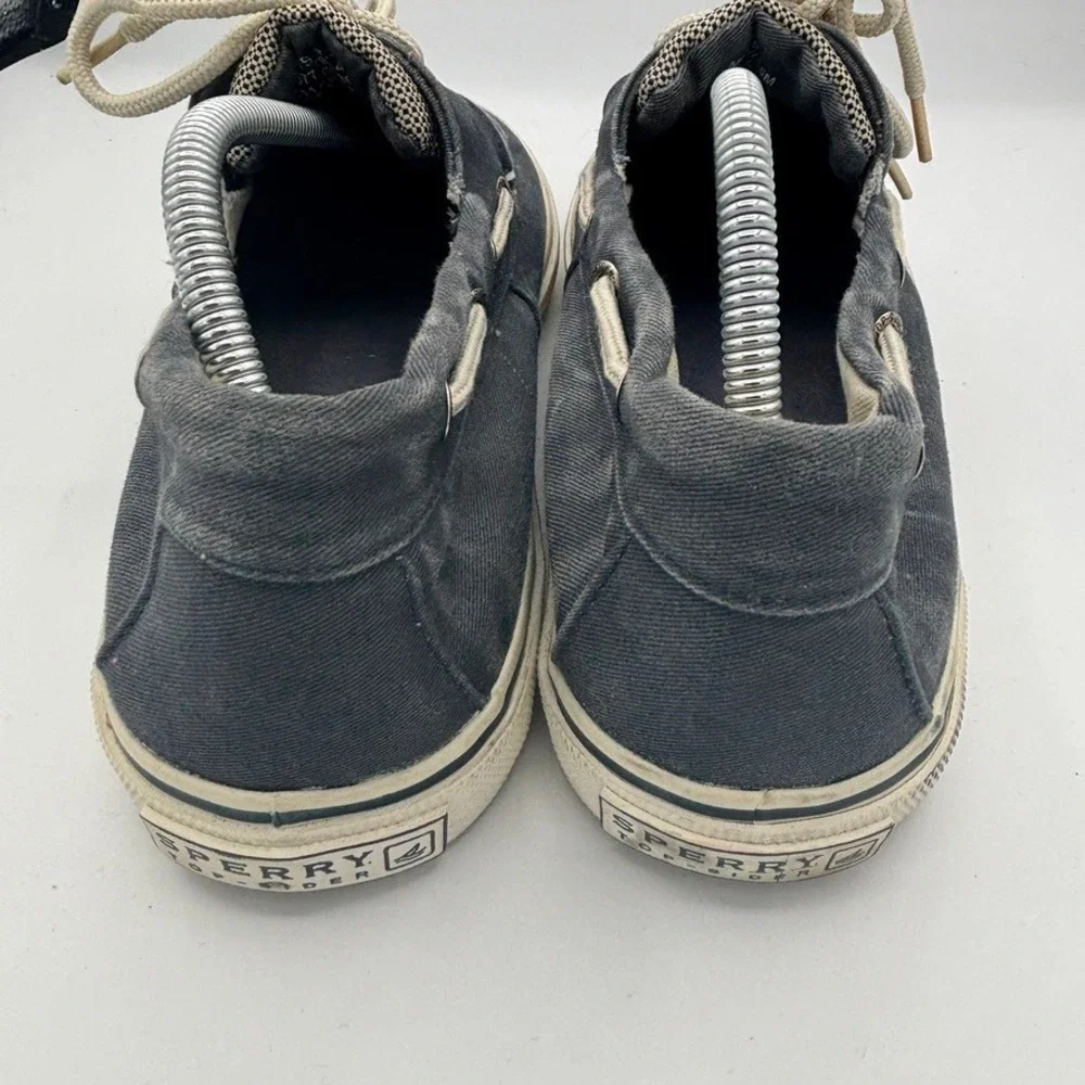 Sperry boat shoes